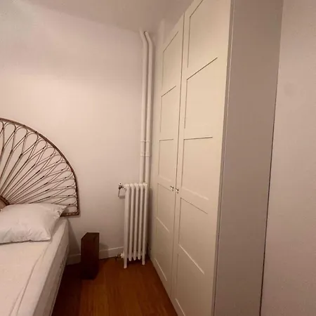 Beautiful 3br-6p-paris 17th-arc De Triomphe Apartment Paris